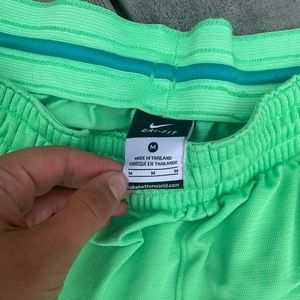 Nike Dri-Fit size medium. Like new condition